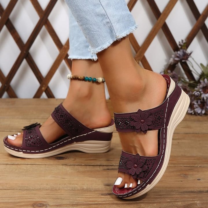 🔥Last Day Promotion 50% OFF - Floral Wedge Platform Orthopedic Sandals