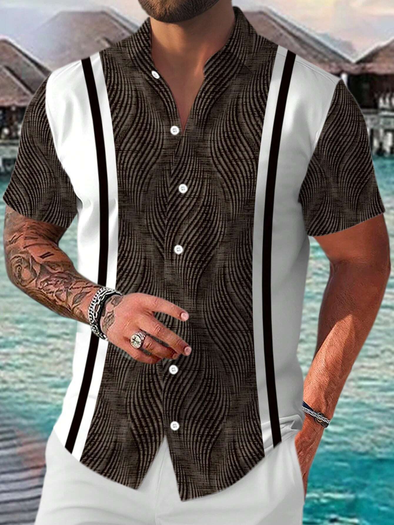 Men's casual short-sleeved shirt