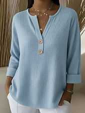Elegant and retro waffle-knit pullover sweater