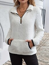 Women's pullover hoodies are suitable for autumn and winter wear.