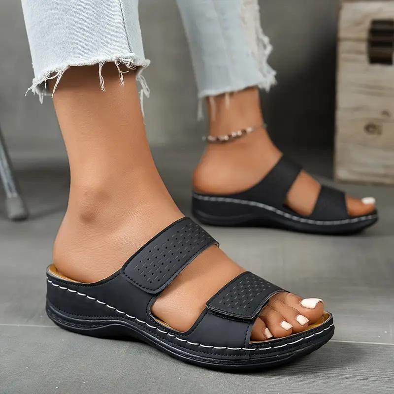 Women's Breathable Hollow Orthopedic Casual Sandals