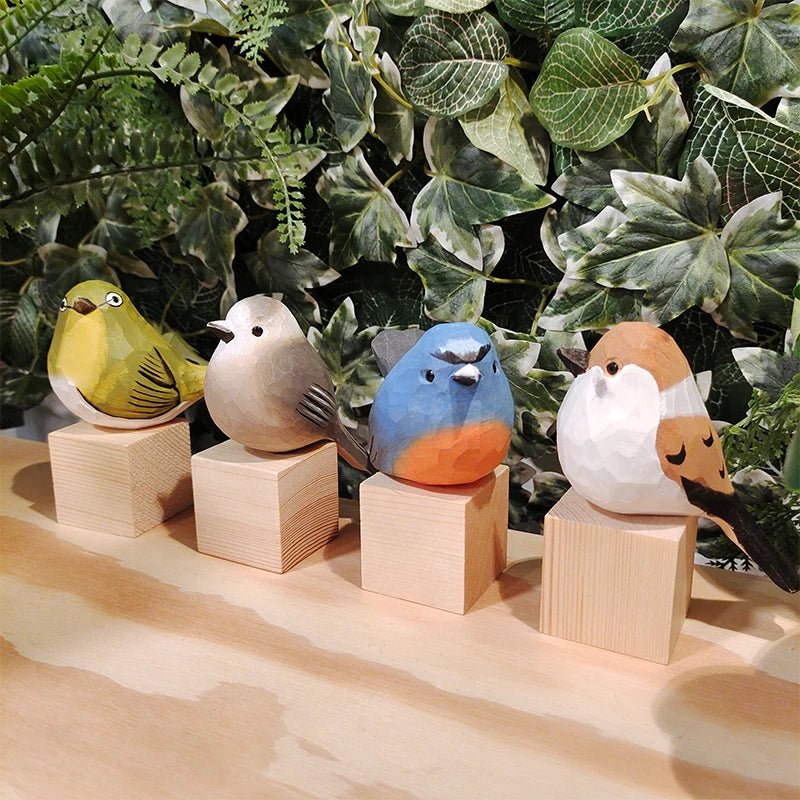 White-Eyes Sculpted Hand-Painted Bird Figure