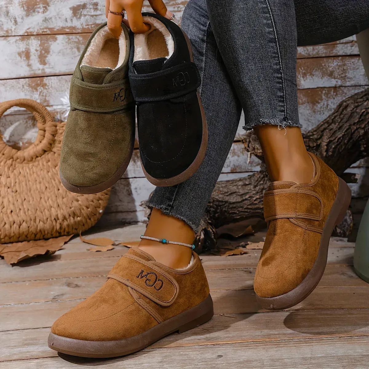 🔥Last Day Promotion 50% OFF - Women's Winter Slip-On Non-Slip Warm Shoes