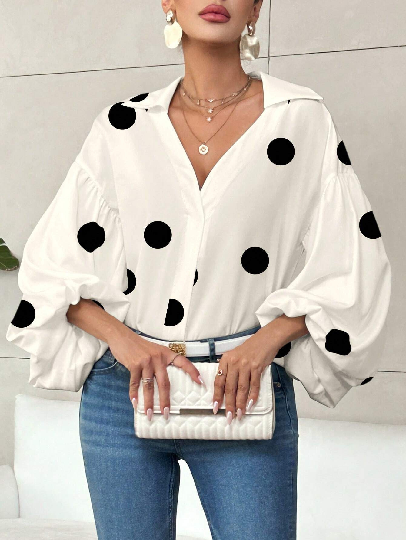 Women’s Vintage Polka Dot V Neck Blouse, Loose Puff Long Sleeve Collared Shirt, Casual Oversized Top for Daily Holiday