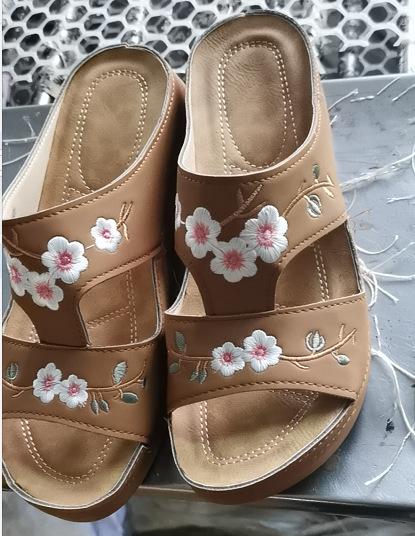 Flower Embroidered Vintage Casual Wedges Sandals