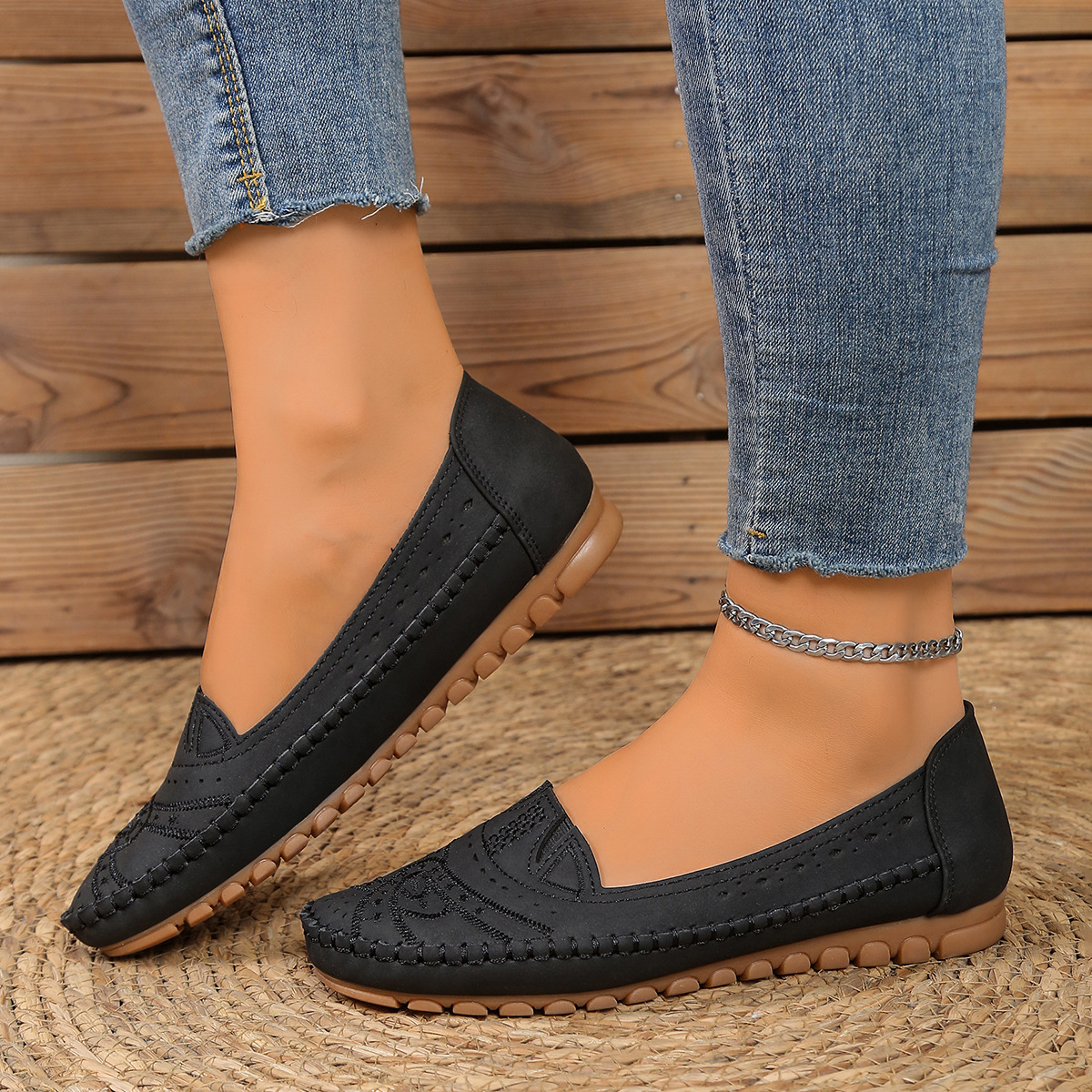 🔥Best Seller-Last Day Sale 60% OFF🔥Women's Lightweight, breathable orthopedic leather shoes