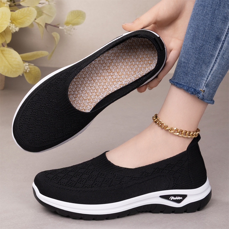 Women's Breathable Mesh Slip-On Walking Shoes