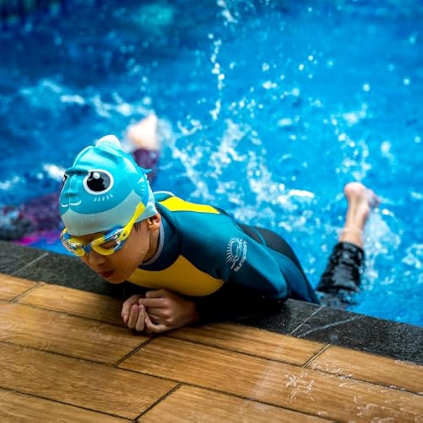 Thermo-Badeanzug für Kinder | 3–10 Jahre | Unisex | 2,5 mm Neopren | Schwimmen | UV-Schutz LSF 50+ | Sonnenspritzer