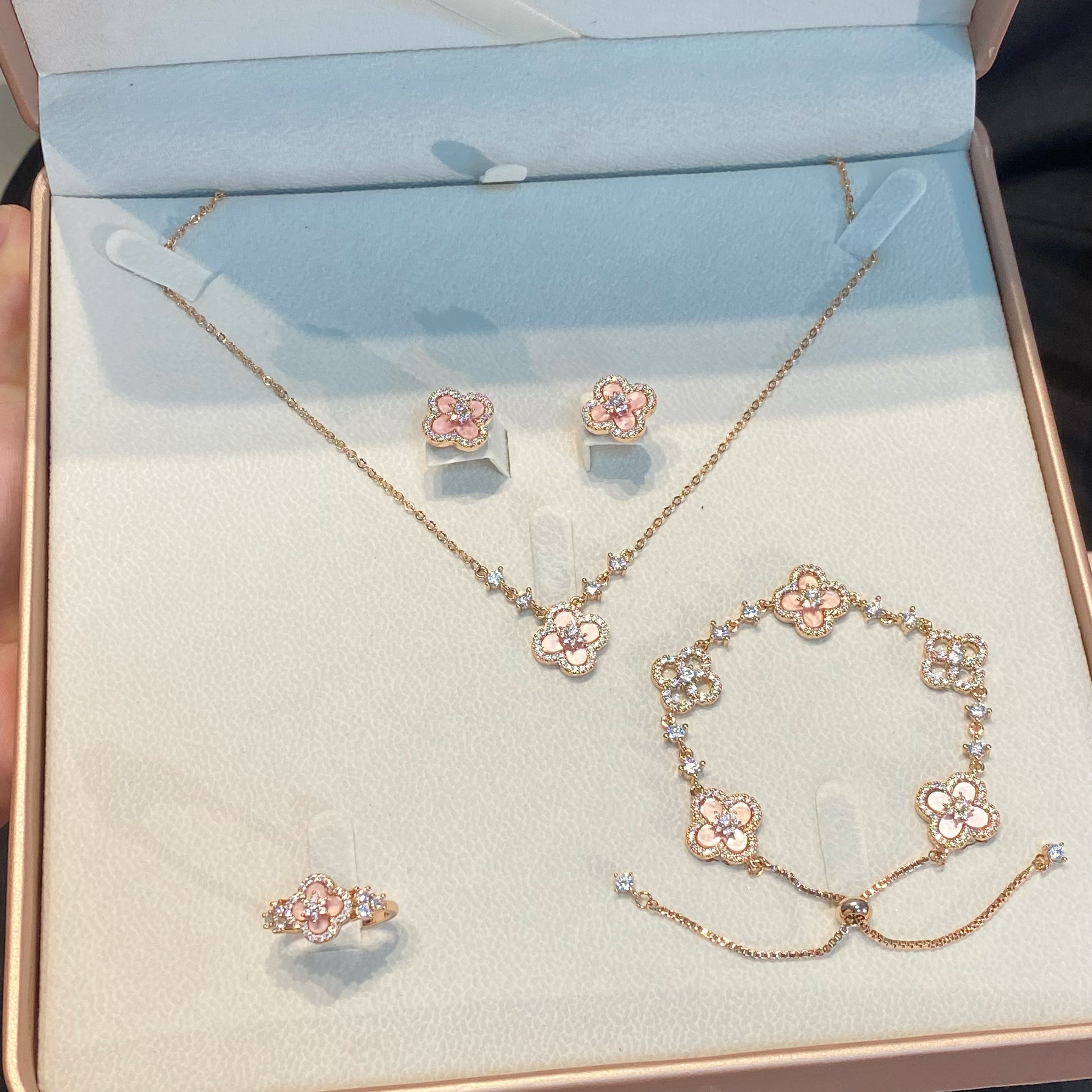 ‌Four-Leaf Clover Rose Gold  Jewelry Set‌ -Bracelet+ Necklace + Earrings + Ring in Gift Box
