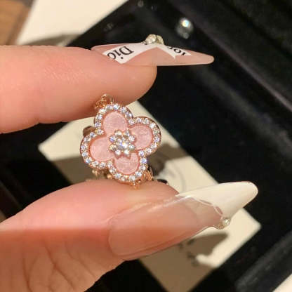 Clover Rose Gold Diamond Cleef Bracelet