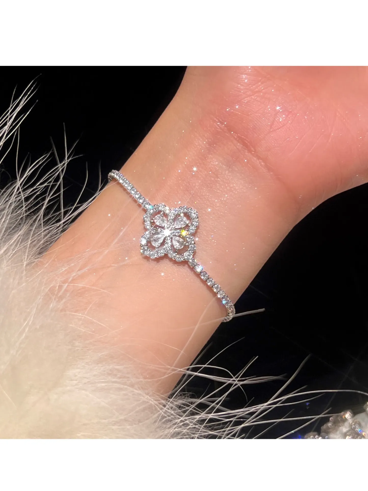 HANA TENNIS BRACELET