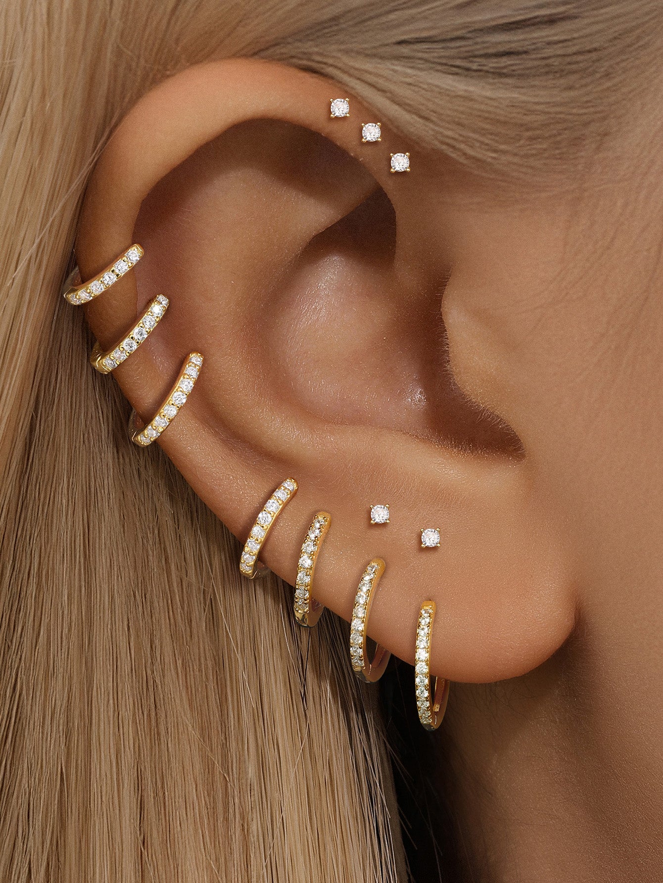 S925 Dainty Elegant Zircon Huggies Earrings-Olarajewelry