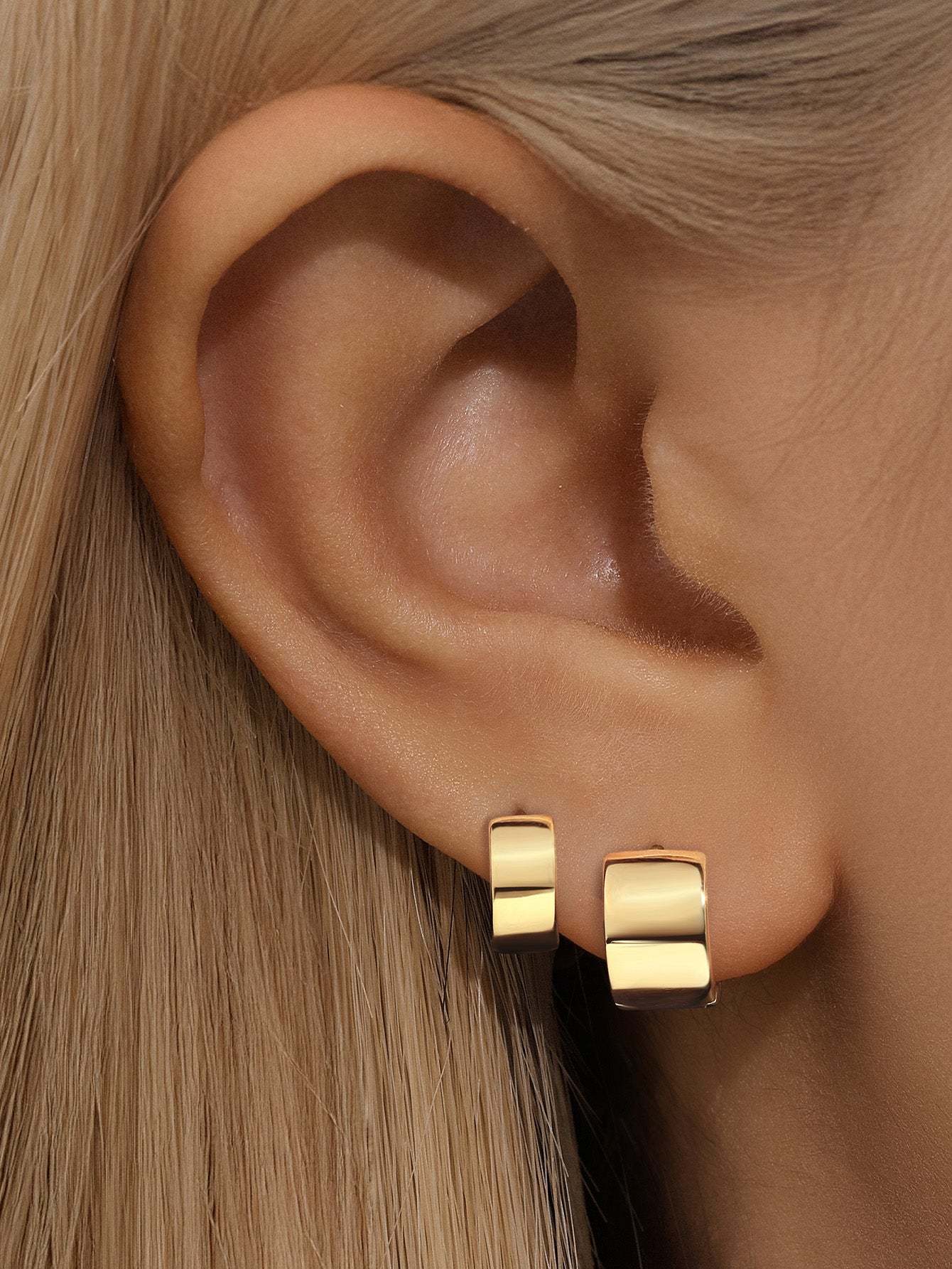 S925 Wide Tunnel Huggies Earrings-Olarajewelry