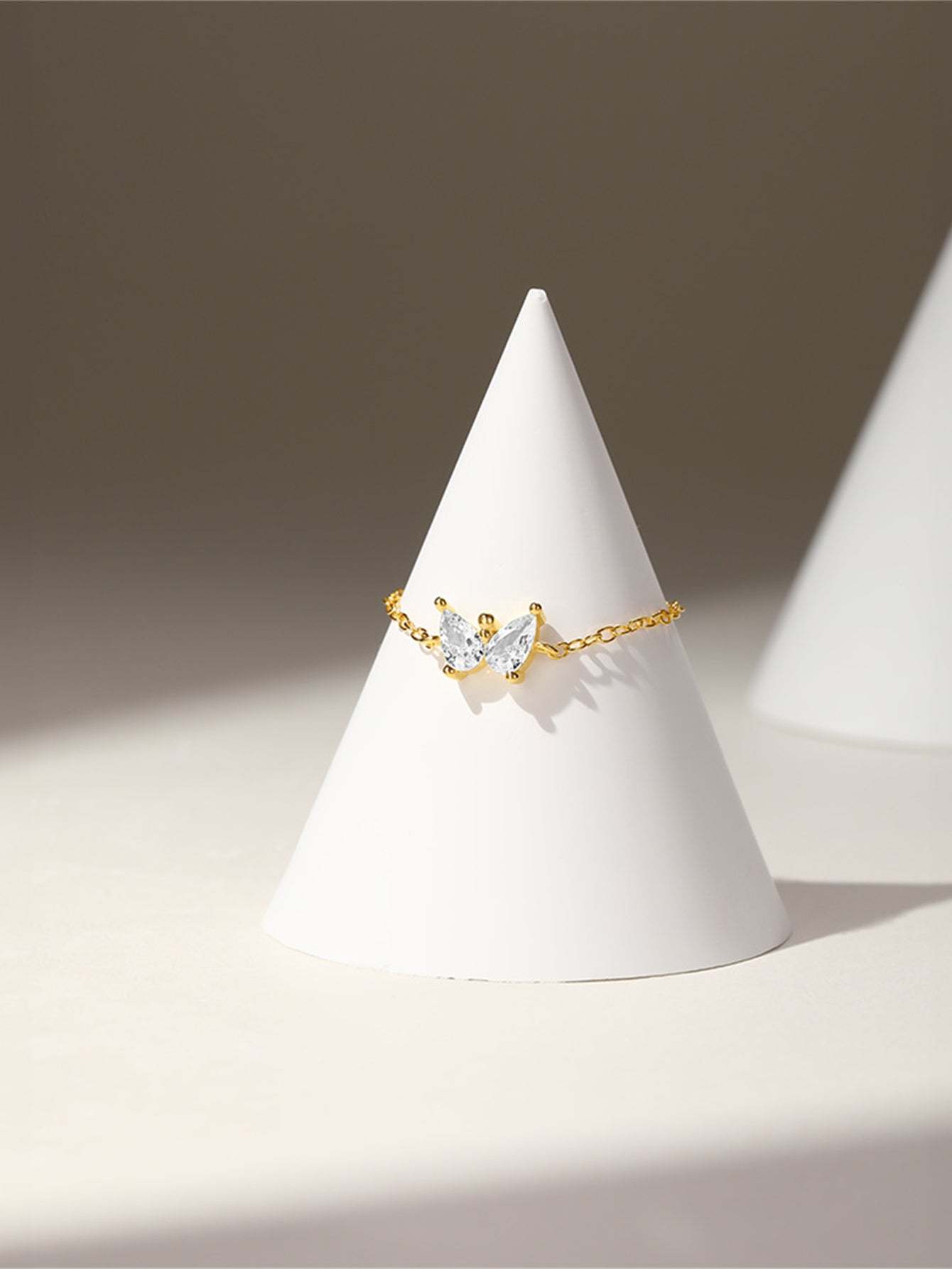 S925 Simple Butterfly Zircon Chain Ring-Olarajewelry