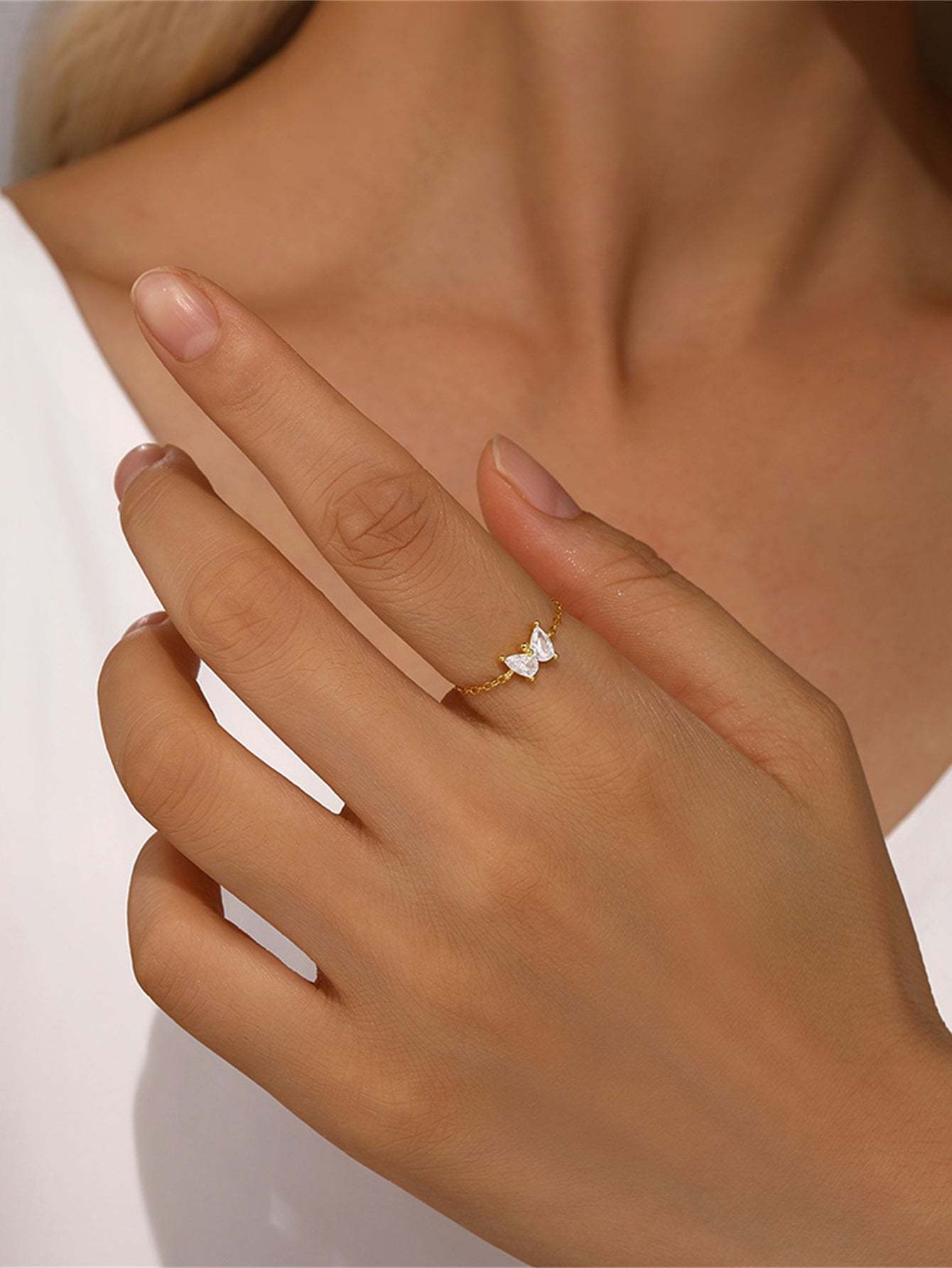 S925 Simple Butterfly Zircon Chain Ring-Olarajewelry