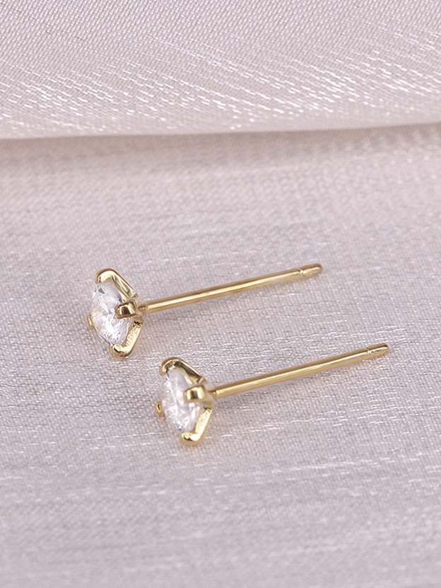 S925 Multisize Four-Claw Zircon Studs-Olarajewelry