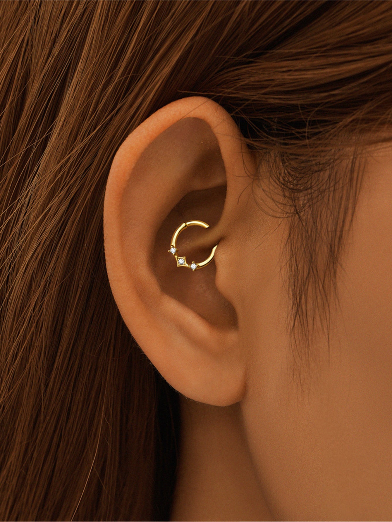 S925 Minimalist Trio Zircon Daith Earring-Olarajewelry