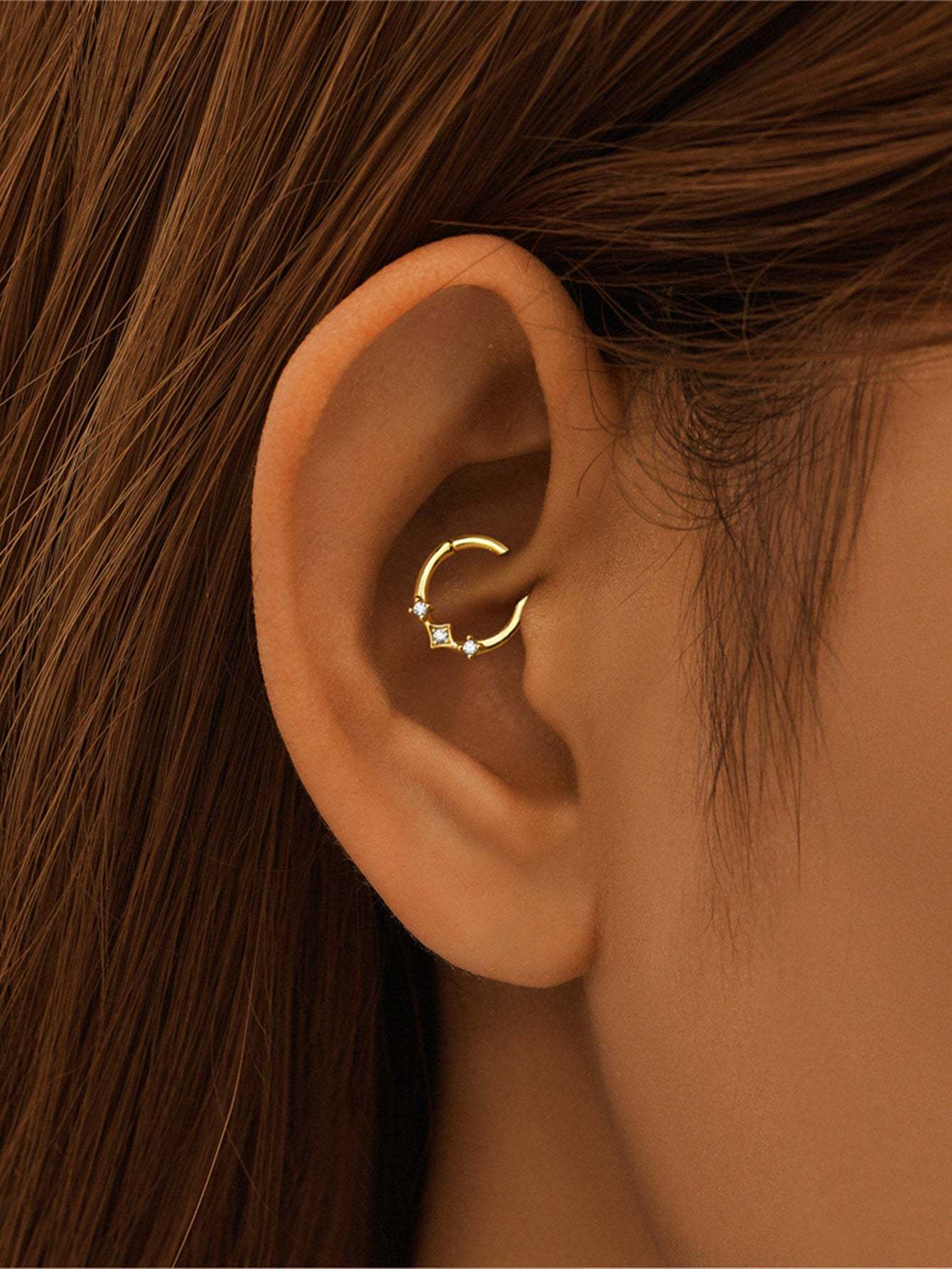 S925 Minimalist Trio Zircon Daith Earring-Olarajewelry