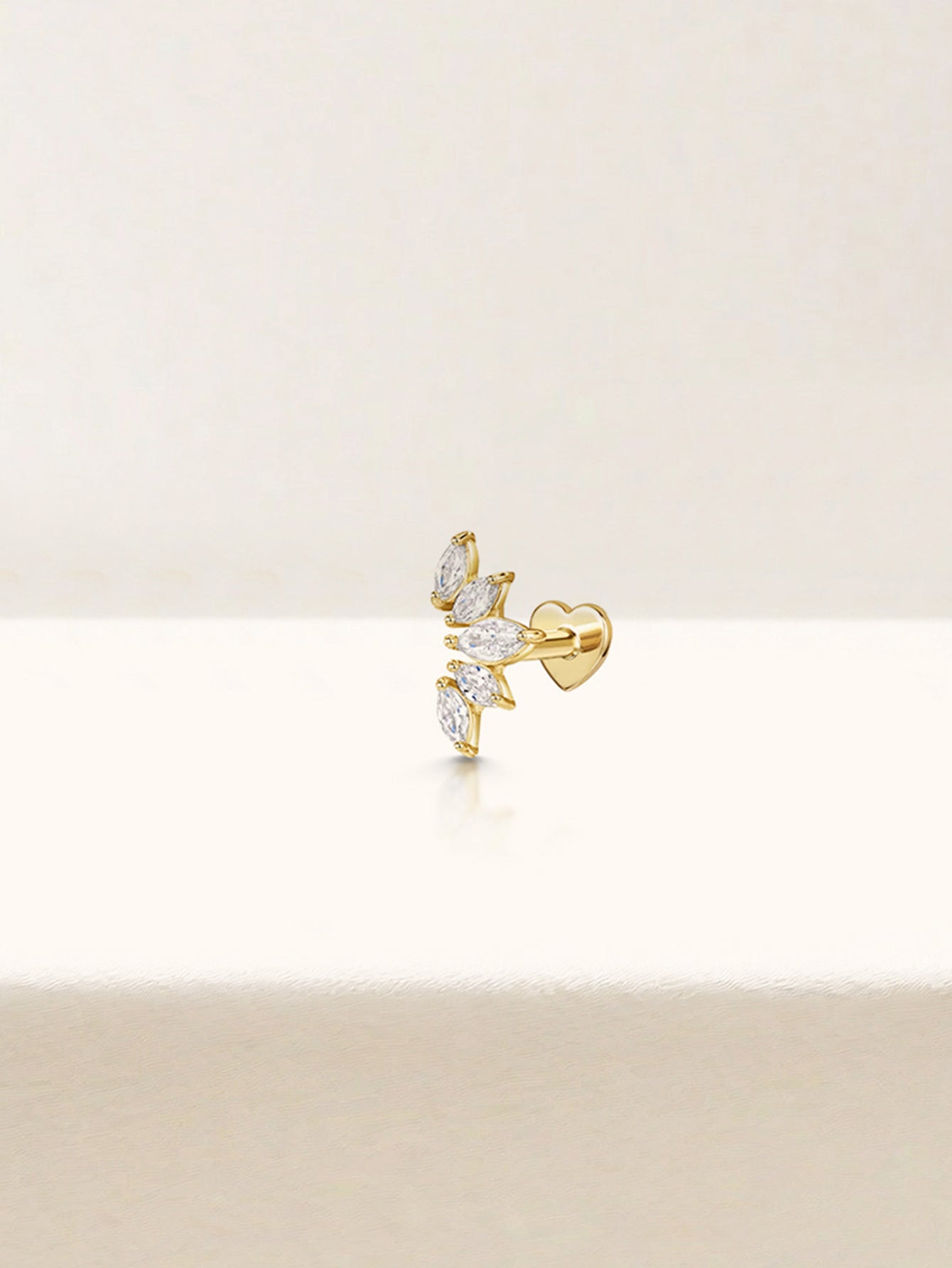 S925 Crown Zircon  Heart  Elegant Piercing Earring-Olarajewelry