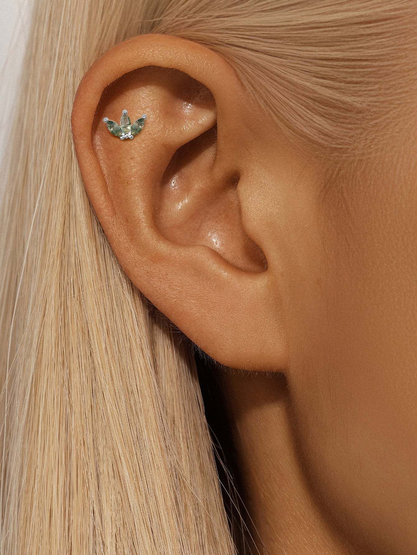 S925 Shamrock Ear Piercing Stud-Olarajewelry
