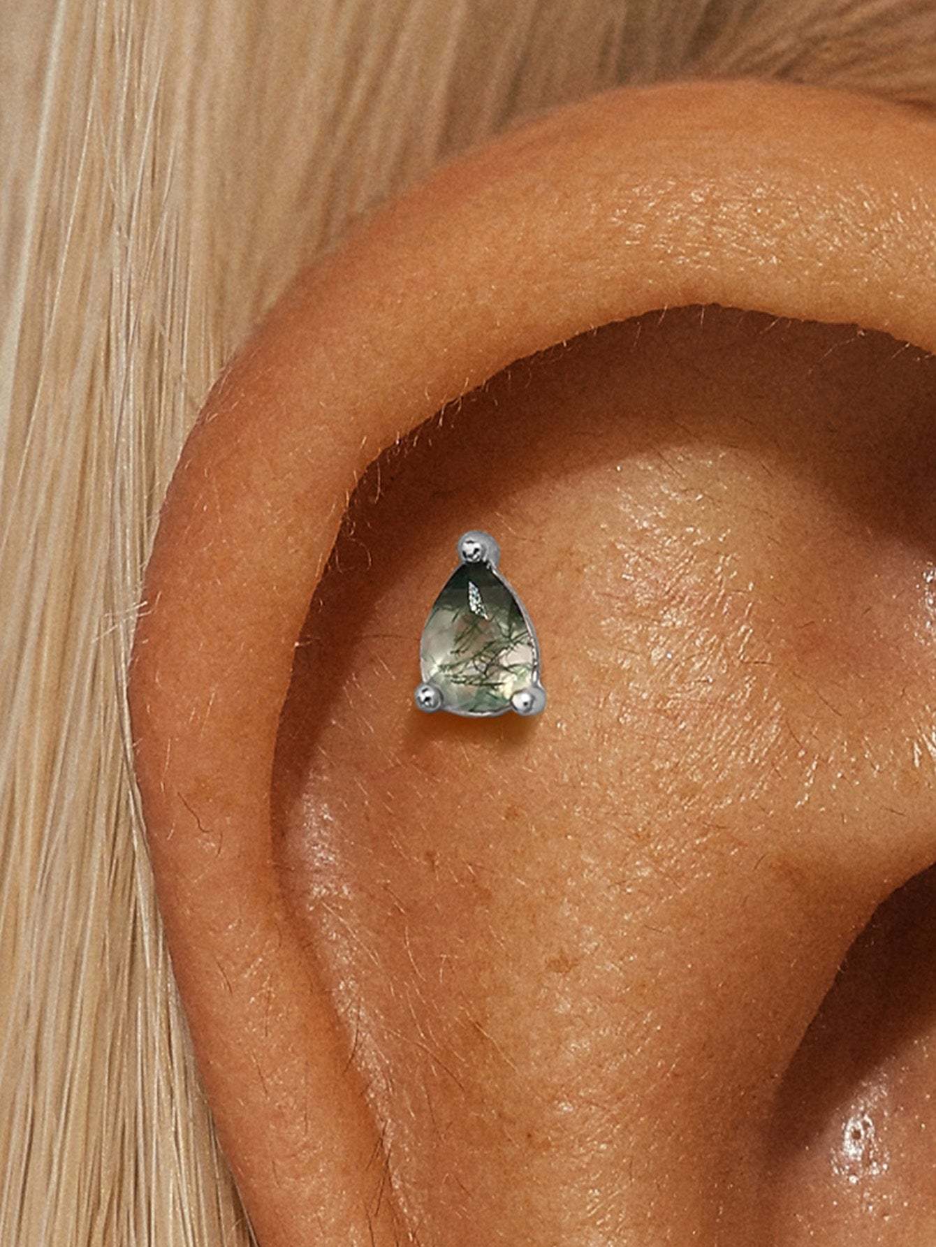 S925 Three-Claw Water Drop Agate Ear Piercing Stud-Olarajewelry