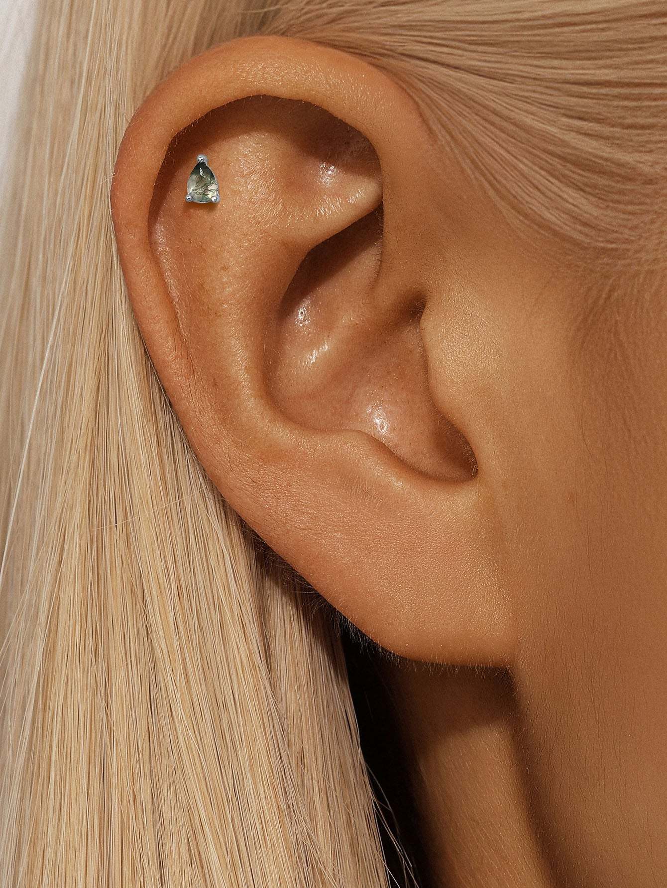 S925 Three-Claw Water Drop Agate Ear Piercing Stud-Olarajewelry