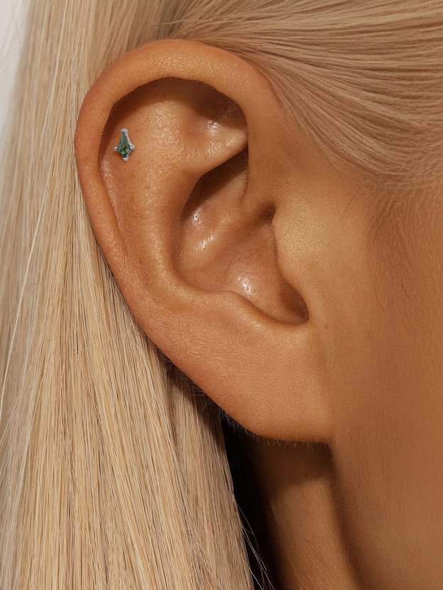 S925 Mini Prism Agate Ear Piercing Stud-Olarajewelry