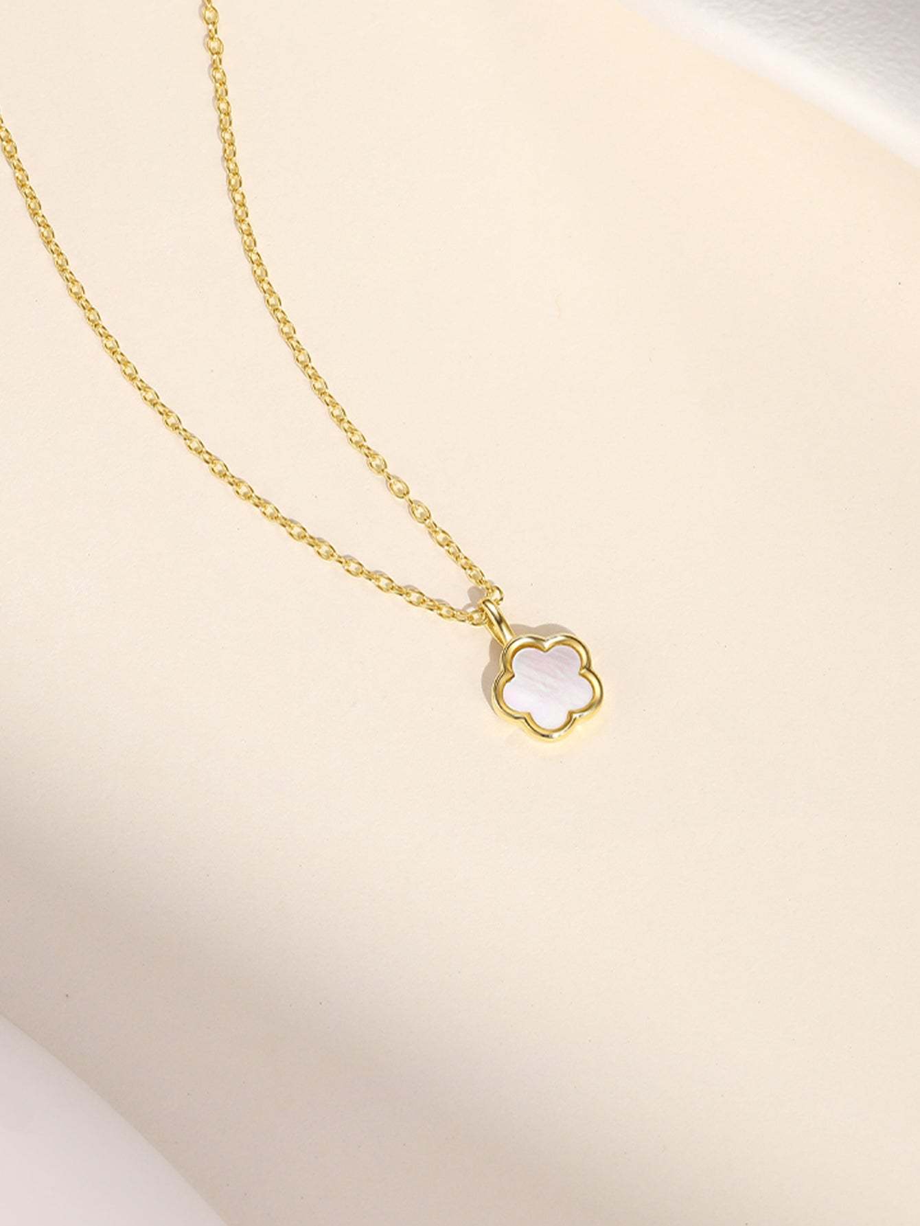 S925 Sterling Silver Delicate Five Petal Flower Classic Collarbone Necklace-Olarajewelry