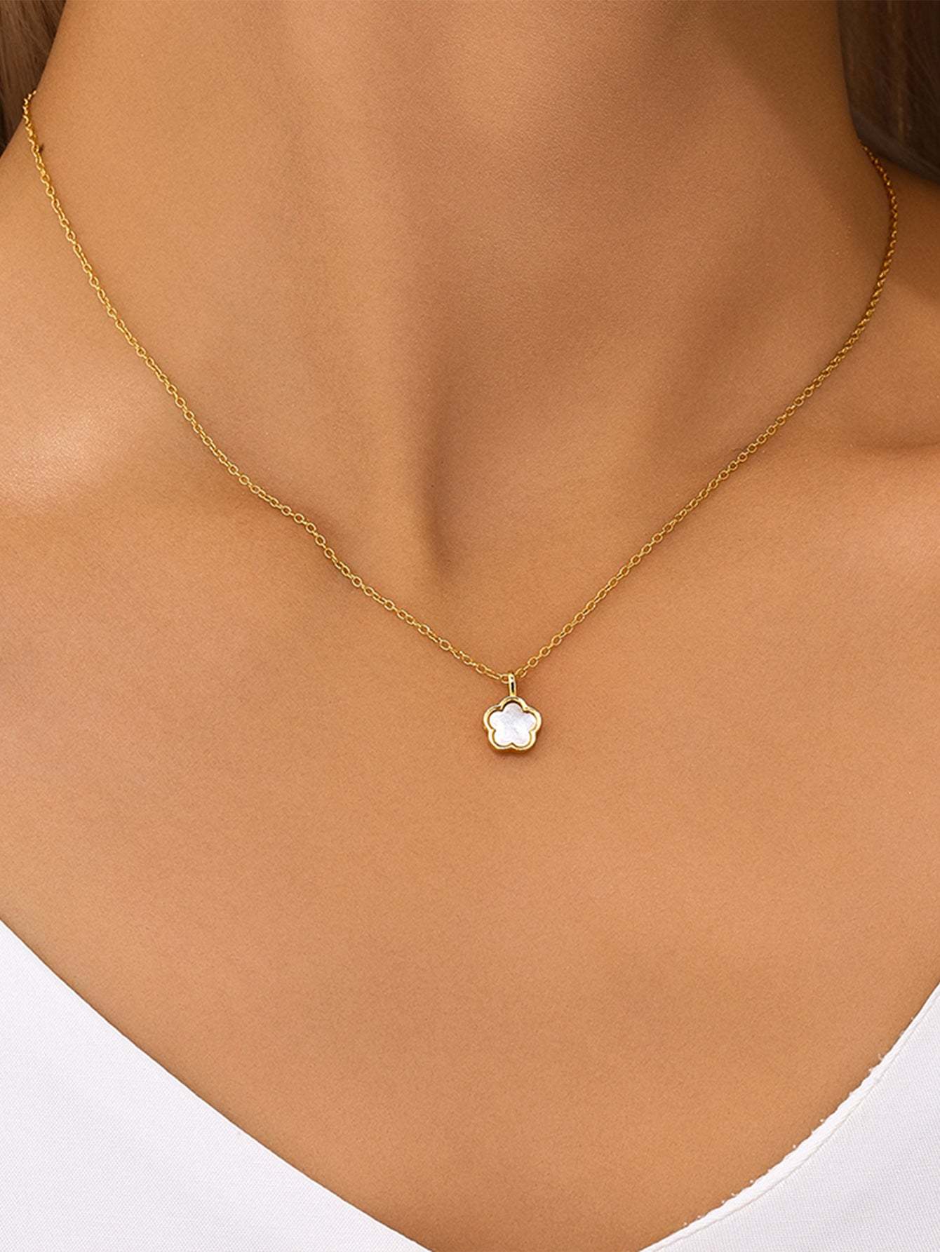 S925 Sterling Silver Delicate Five Petal Flower Classic Collarbone Necklace-Olarajewelry