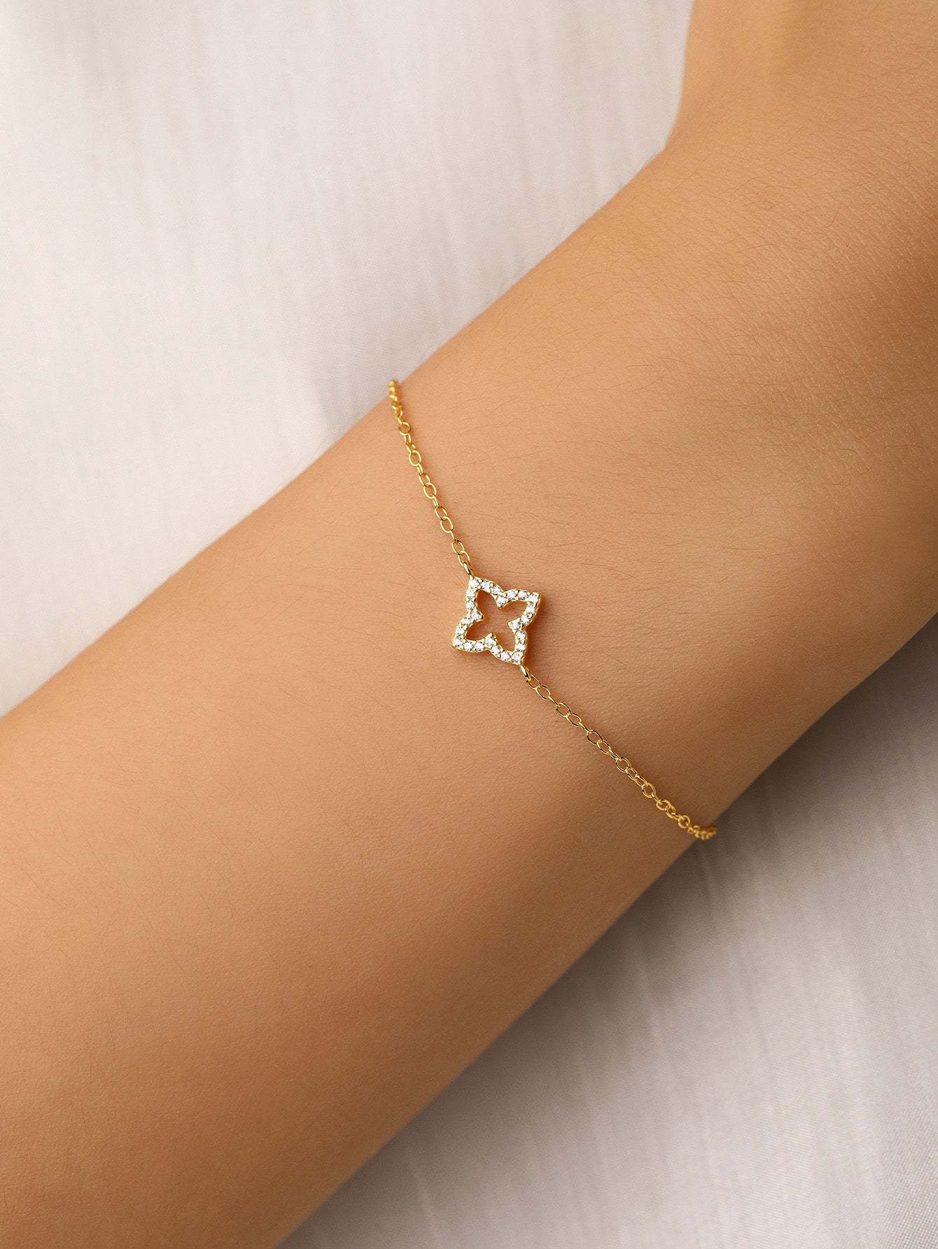 S925 Tiny Clover Bracelet-Olarajewelry