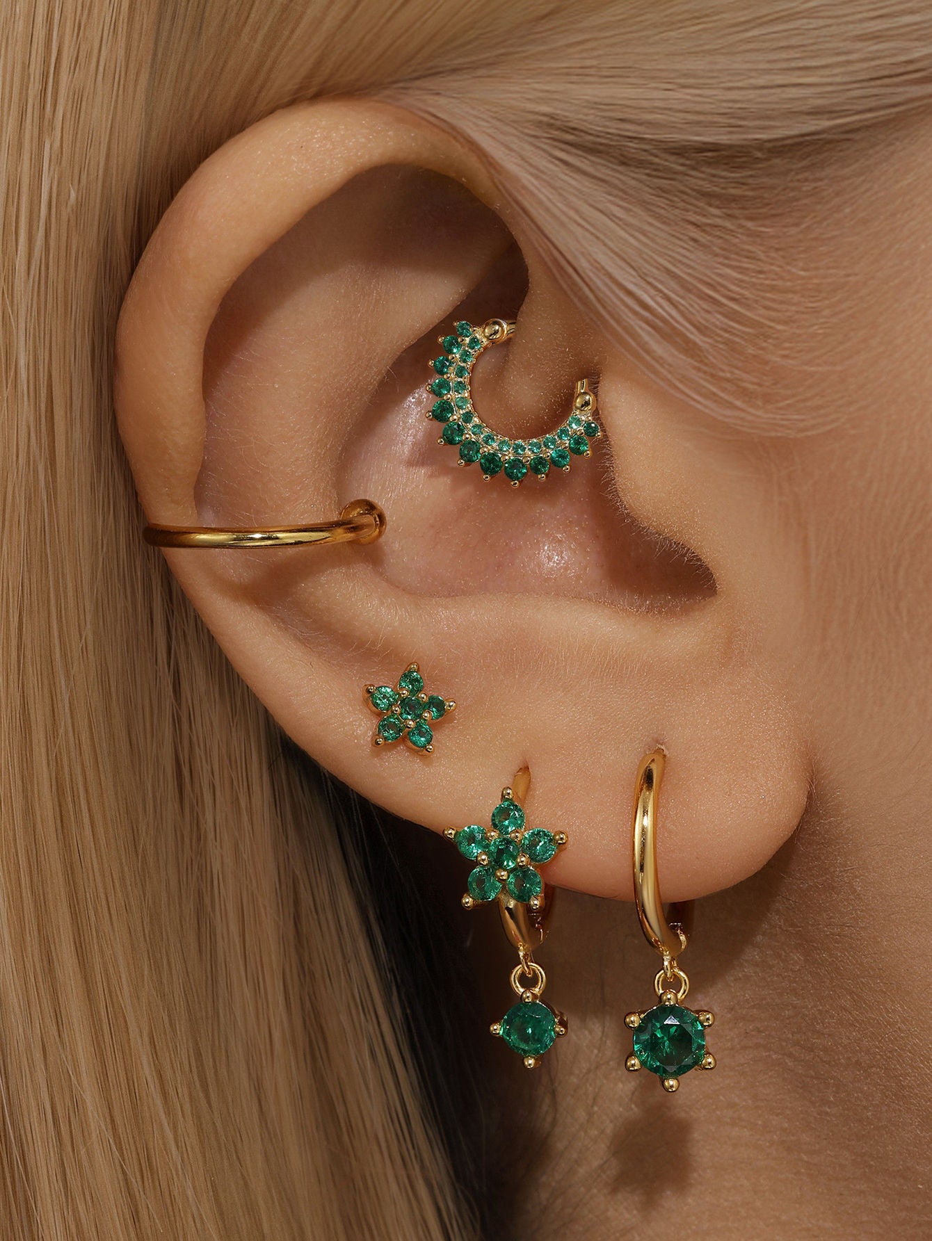 S925 Garland Zircon Daith Earring 8MM-Olarajewelry