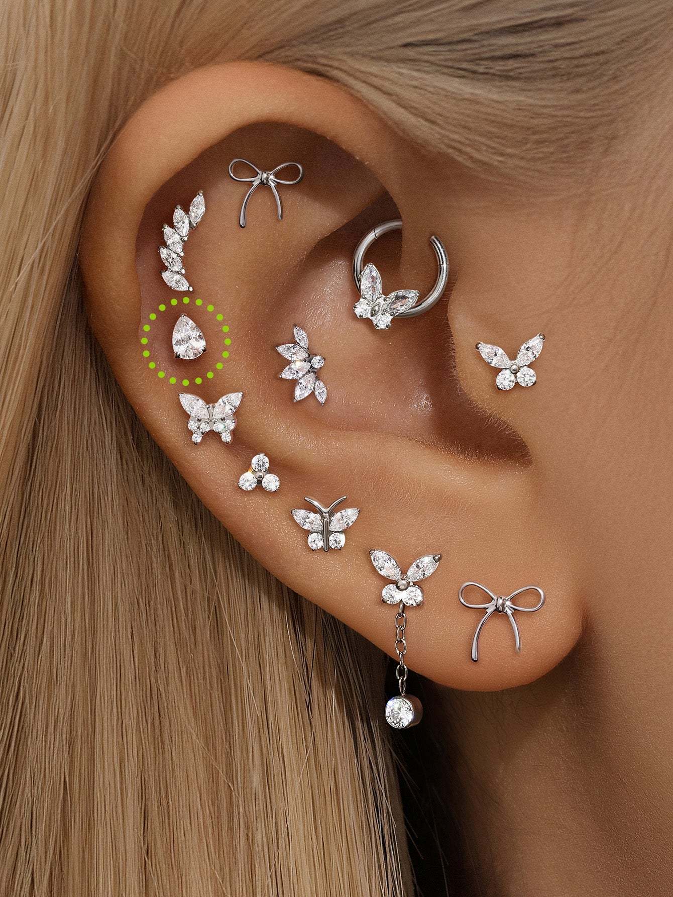 G23 Titanium Three-Claw Water Drop Ear Piercing Stud-Olarajewelry
