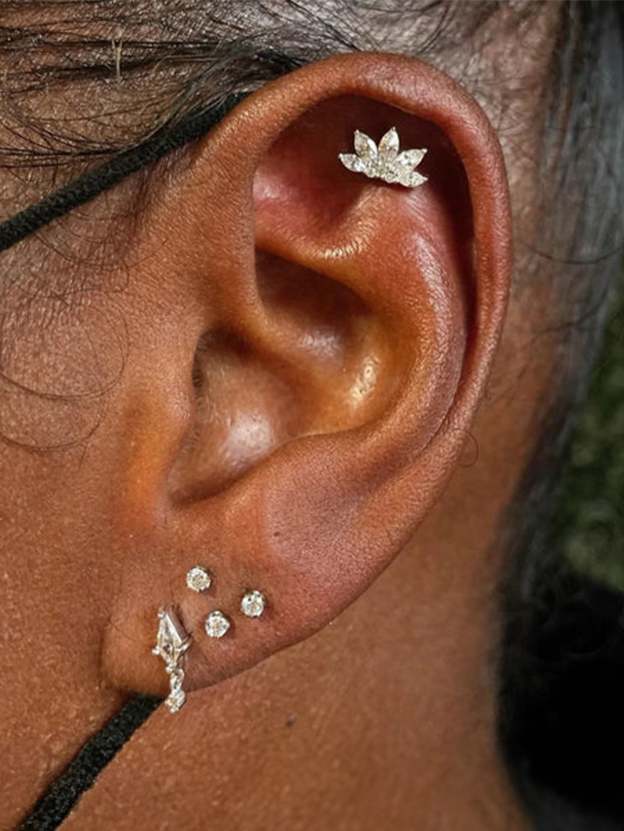 S925 Five-Lobed Ear Piercing Stud-Olarajewelry
