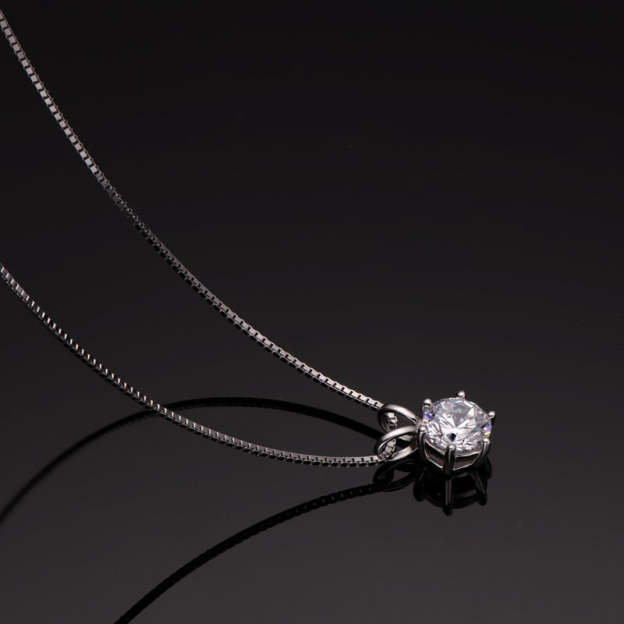 Luxury Solitaire Moissanite Necklace (FREE Earrings included)-Olarajewelry