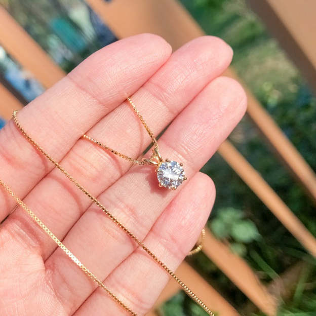Luxury Solitaire Moissanite Necklace (FREE Earrings included)-Olarajewelry