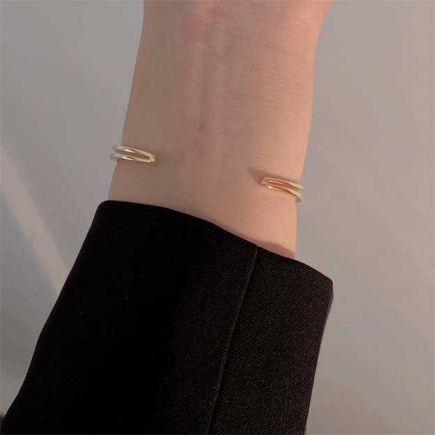 Olara Luxury Cubic Zirconia Knot Bangle Women Daily Fine Jewelry-Olarajewelry