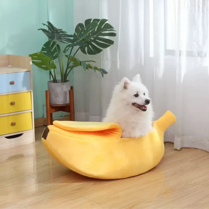 Banana Bed – Cozy & Fun for Your Pets