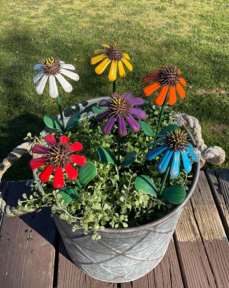 Iron CONEFLOWER Stakes