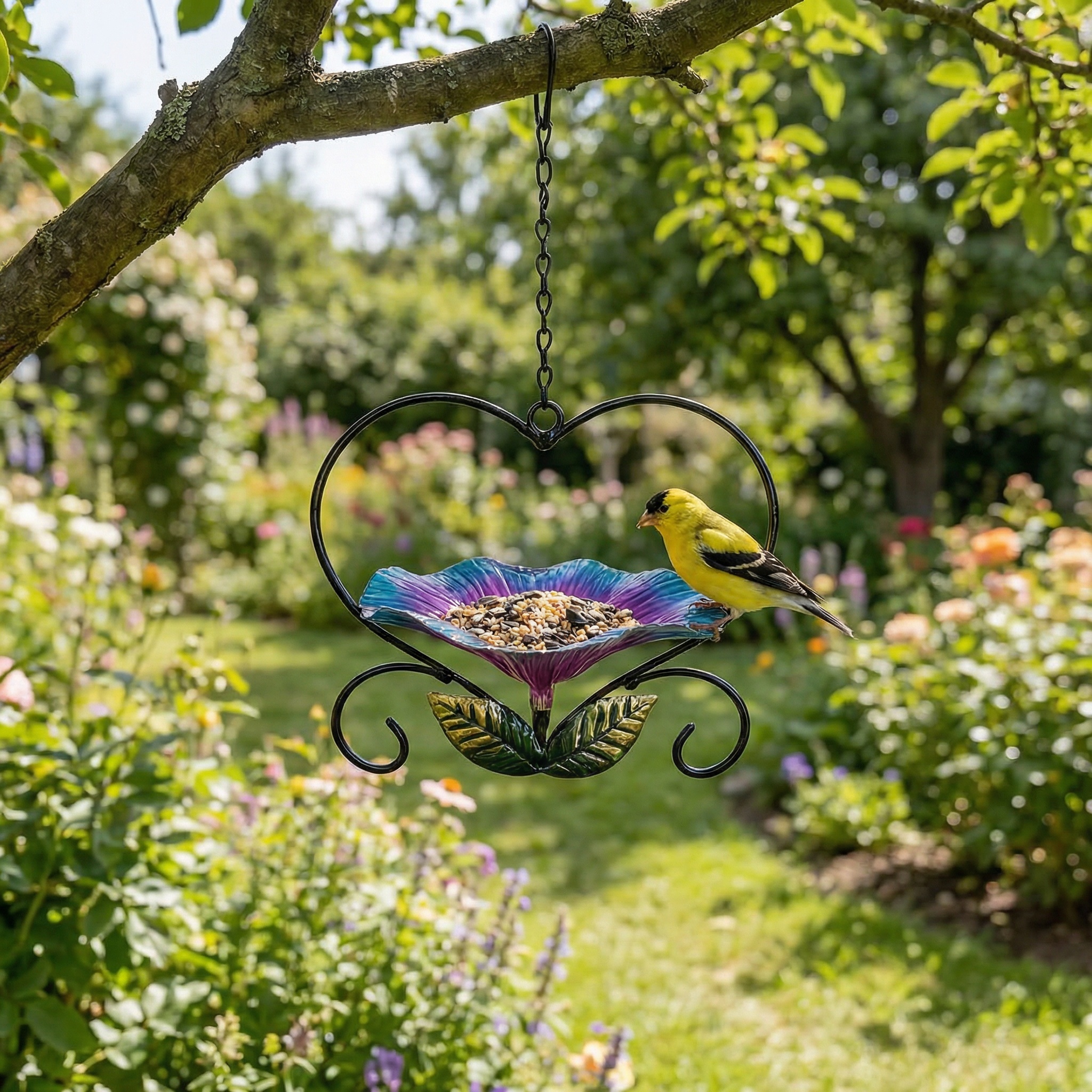 Heart-Shaped Wrought Iron Flower Bird Feeder