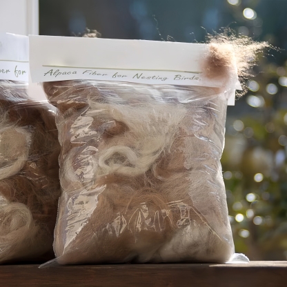 Alpaca Wool Bird Nesting Material Feeder