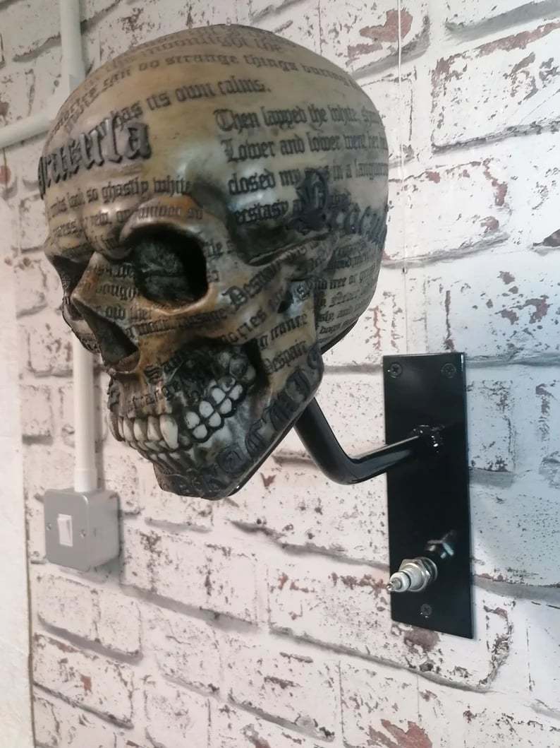 LAST DAY 70% OFF - 🏴‍☠️Motorcycle Helmet and Jacket Skull Holder