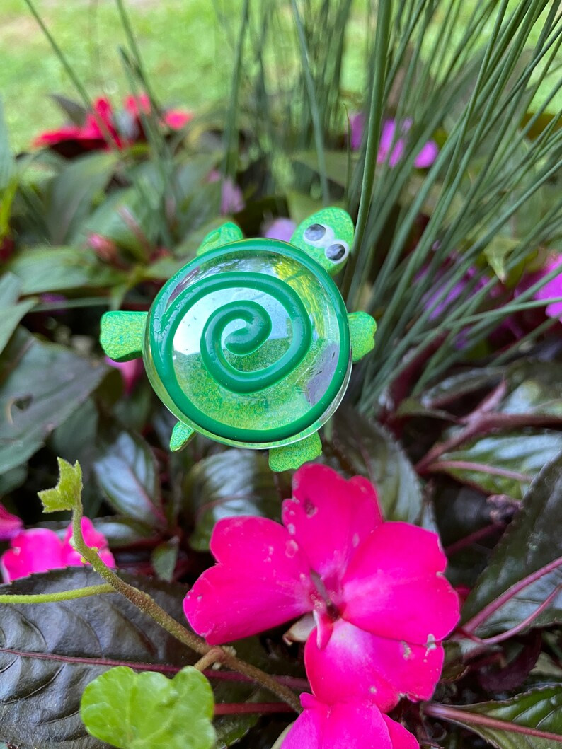 Green Sea Turtle Garden Stake