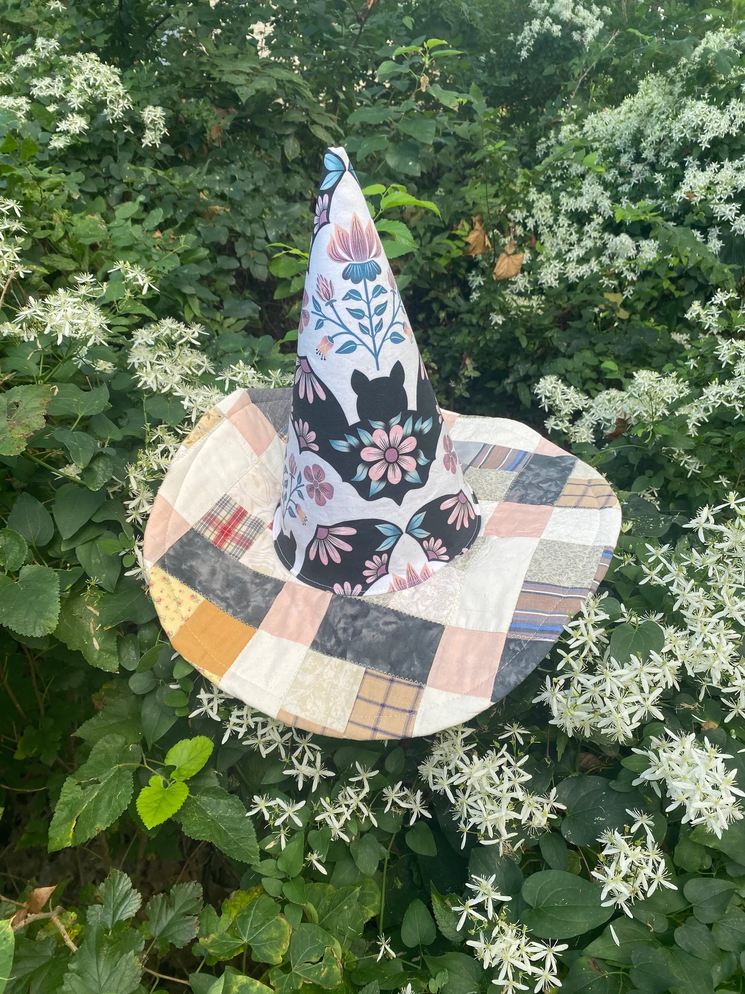 🔥LAST DAY 50% OFF - 🧙The Quilted Witch Hat | Handcrafted Folk Art Hat