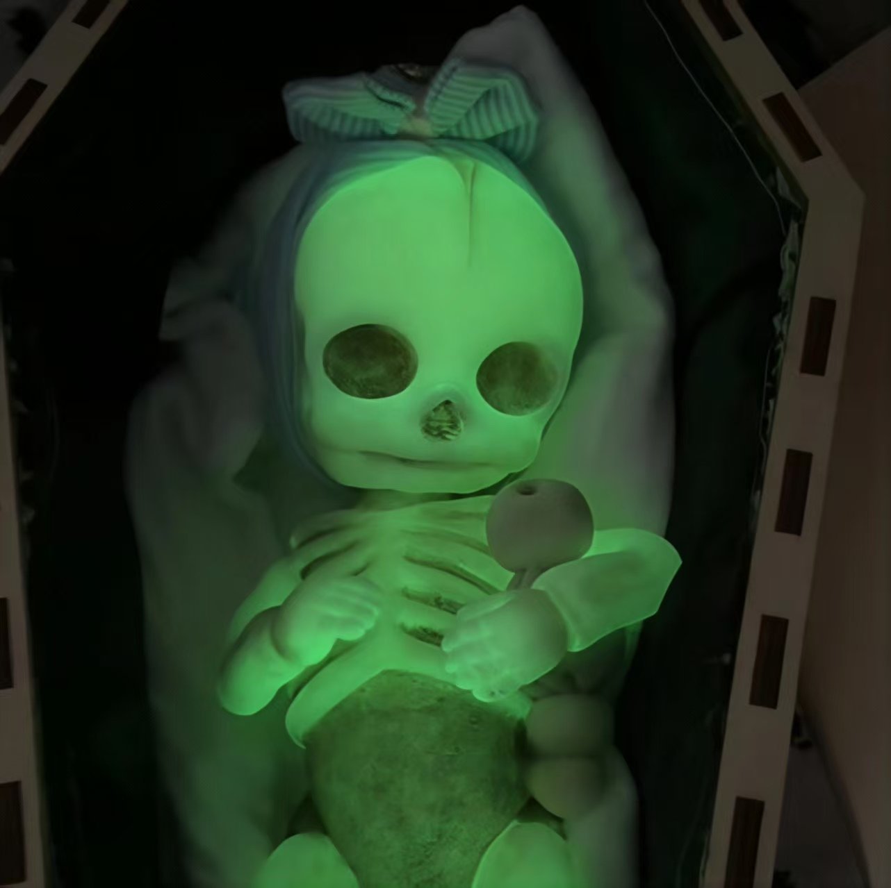 🔥LAST DAY 50% OFF🖤💀 Reborn Skeleton Baby—Cute Yet Creepy🍼🎃