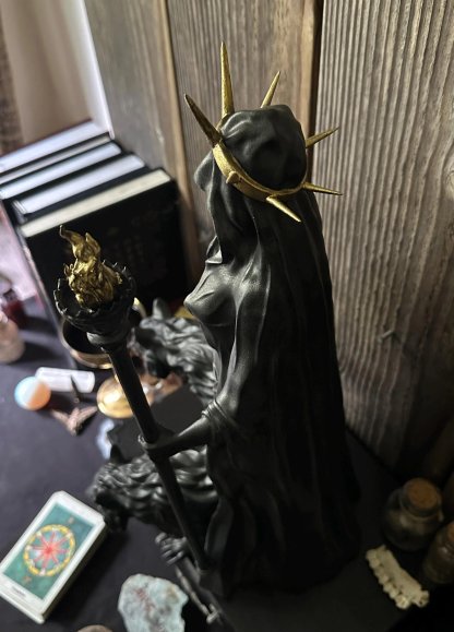 🔥Hot Sale 50% OFF🔮Hekate Niktipolos, The Witch of The Night🧙‍♀️