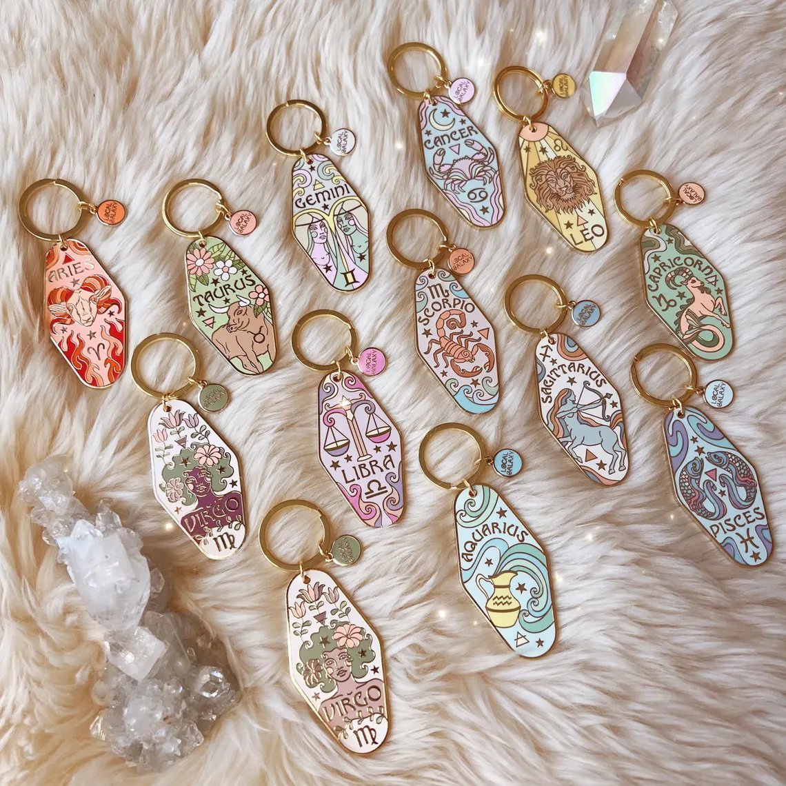 🔮Vintage Illustrated Zodiac Keychain