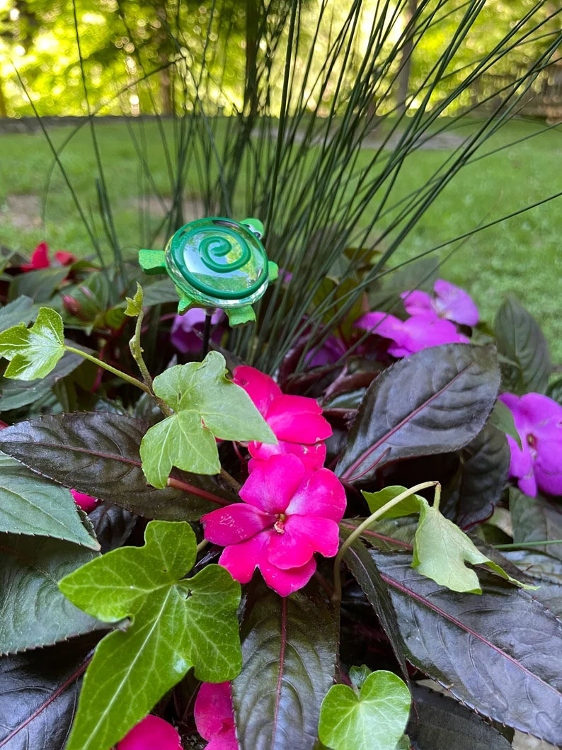 Green Sea Turtle Garden Stake