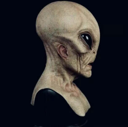 Máscara de Alien Realista Halloween ☠️