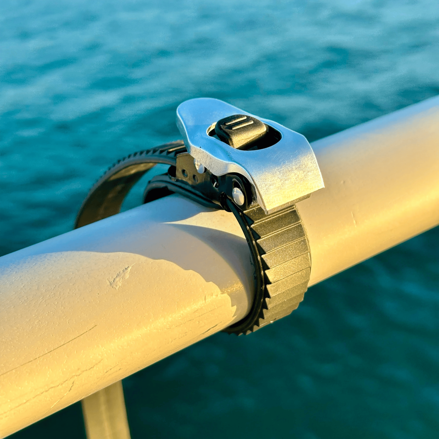 Heavy-duty Stainless Steel Grip Lock Straps