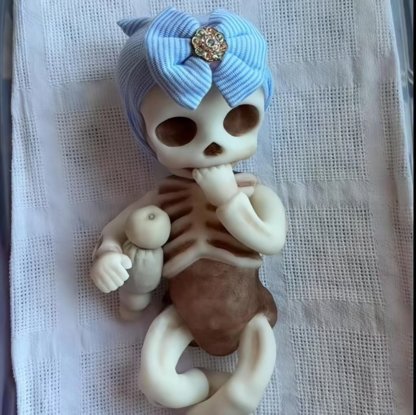 🔥LAST DAY 50% OFF🖤💀 Reborn Skeleton Baby—Cute Yet Creepy🍼🎃
